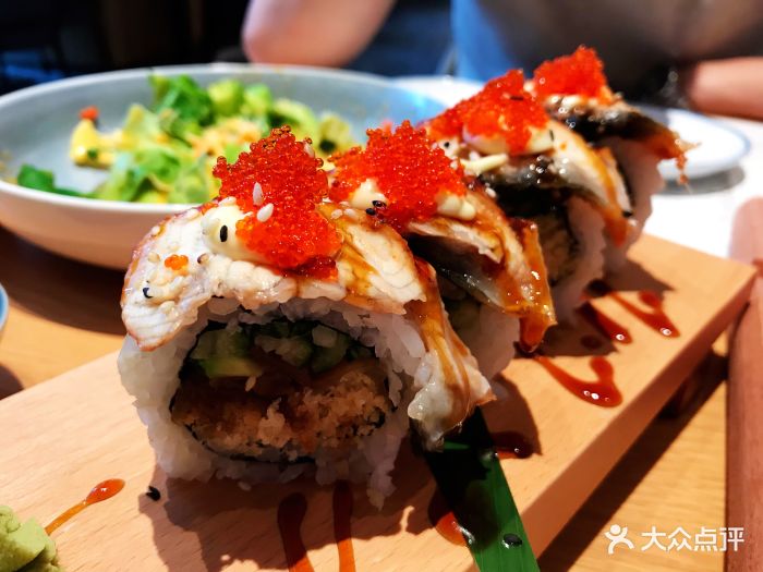 hunts · 夯食(凯德晶萃广场店)-主厨心鳗卷图片-上海美食-大众点评
