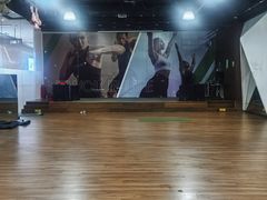 -中航健身会(星河中心分店)