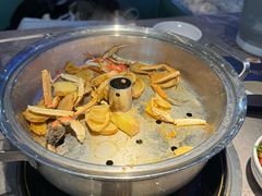 -渔纬港海鲜自助餐厅(湖里万达店)