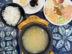 -桥香园过桥米线(国贸店)