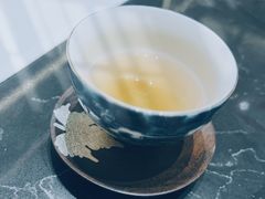 -红鼎豆捞·非遗鲍皇汤火锅(宝丰路店)