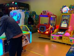 -爱玩嘉年华(龙湖源著天街店)