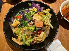 -万记麻辣烫国展总店