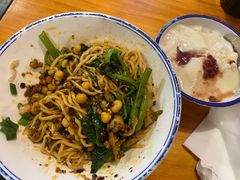 -车沾巷·重庆老味豌杂面