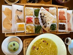 -芸南道·过桥米线(昆明老街旗舰店)