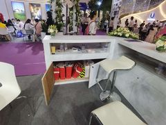 -东浩兰生上海世博展览馆