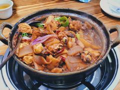 鸡煲（大份一只）-奇味鸡煲(麦地店)