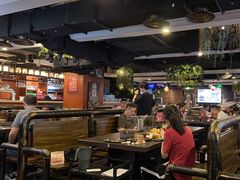 -麦凯伦烧烤·精酿超级工厂店(金桥总店)