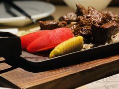-穹六人间 people 6(岳阳路店)