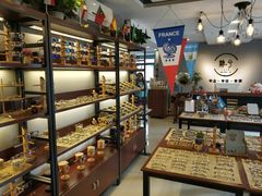 -肆兮眼镜·蔡司·徕卡战略合作店(大坪店)