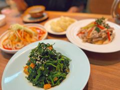 菠菜拌面筋-贯贯吉·清真餐厅(浙江中路店)