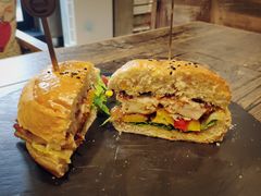 -HIGH FIVE哈福手工汉堡(桂林路店)