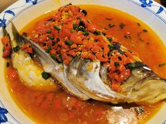 剁椒蒸大鱼头-八碗湘长沙市井菜(坡子街店)