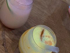 -共舞时光猫咖·狗咖(新街口店)