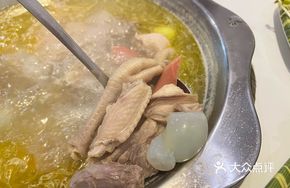 Old Hen and Pigeon Egg Soup