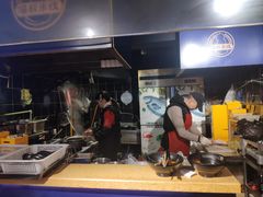 -渝和喵叔米线(南坪万达店)