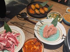 -明洞阿姨·韩式酱蟹烤肉·创意料理(三元桥店)