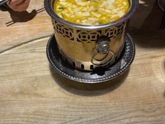 -吴越荣记苏州菜·松鼠桂鱼100%活鱼现做(斜塘老街店)