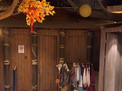 -暴风岛沉浸式体验馆(百联世纪店)