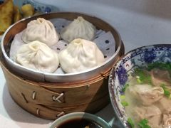 牛肉小笼包-老新隆牛肉锅贴(新街口店)