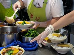 -洪记凉米线(新兴路店)