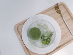 红豆抹茶慕斯-UP ON AIR