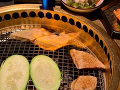 -铭牛烧肉·和牛海鲜自助(高新月牙湖店)