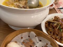 -顺风汤馆·广府粤菜(江宸天街店)