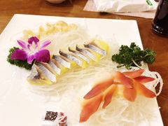 -青瓦餐厅·生鱼片·韩园烤肉(西塔店)