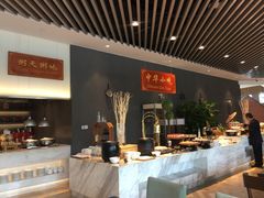 自助取餐区-筠咖啡西餐厅(上海国展宝龙丽筠酒店)