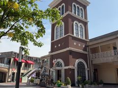 -王府井奥莱临潼小镇(临潼店)