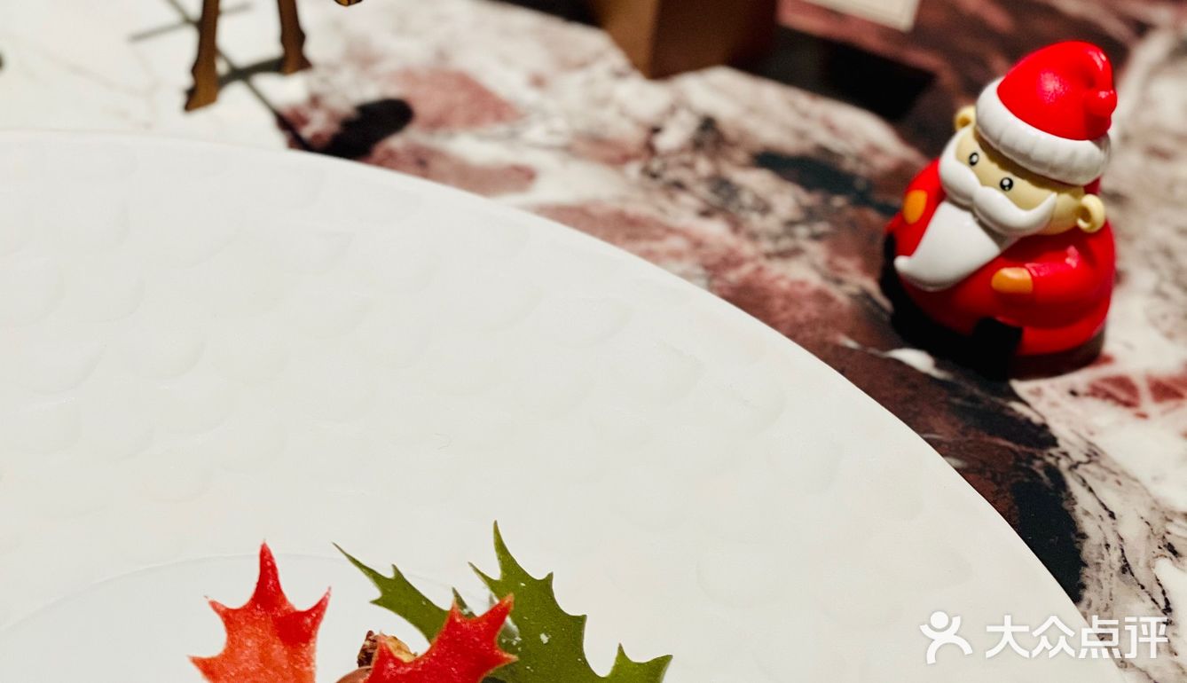 甜品界的天花板丨这个圣诞真「怪诞」🎄