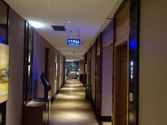 -金色印象·4K影院式足体养生(南坪桃源店)