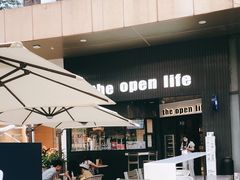 -The open life(万象城店)