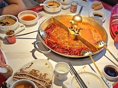 -小龙翻大江文化火锅(宽窄店)