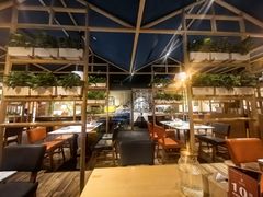 -渝信川菜 · 川味家常菜(财富购物中心店)