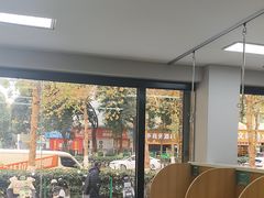 -联合动物医院(光谷诊疗中心)