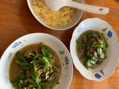 -爱的果实月嫂育婴师(世纪东方店)
