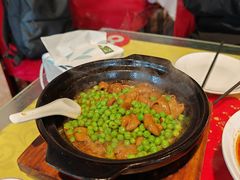 青豆肥肠-柏合黄记豆腐皮饭店