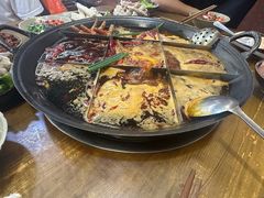 -正南齊北重庆老火锅(光华村直营店)