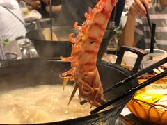 -鲜入围煮花胶鸡海鲜火锅