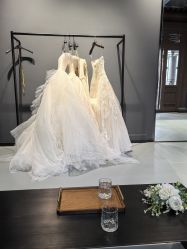 -Vera Wang婚纱礼服旗舰店