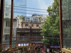 -黑石咖啡(小十字店)