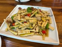 -下梅人家土菜馆(历史文化餐厅度假区店)