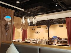 -耶里夏丽·丝路国际新疆菜·清真食品(徐汇南丹东路臻选店)