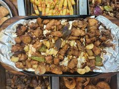 -老东镇啤酒屋海鲜加工·蒸汽海鲜·海鲜烧烤(台东店)