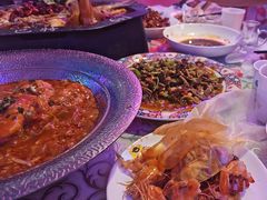 -巴特餐饮6加1音乐餐吧·新疆菜