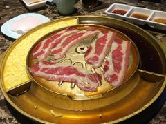 -猪啊牛呀羊啊铜盘烤肉(正大广场店)