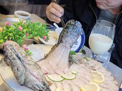 -海上明月海鲜火锅 鲜切牛肉