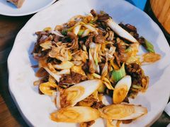 -隔壁老王·家常云南菜(花巷店)